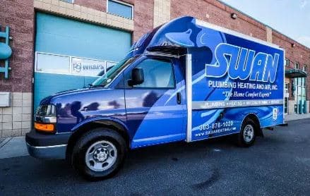 Professional Fleet Graphics Installation